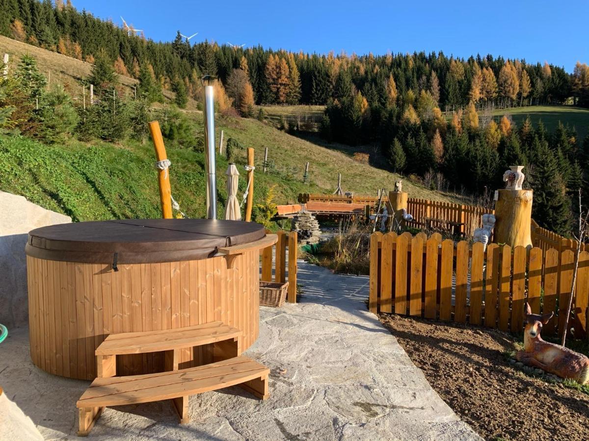 Gluehwuermchenhuette Villa Ratten Dış mekan fotoğraf