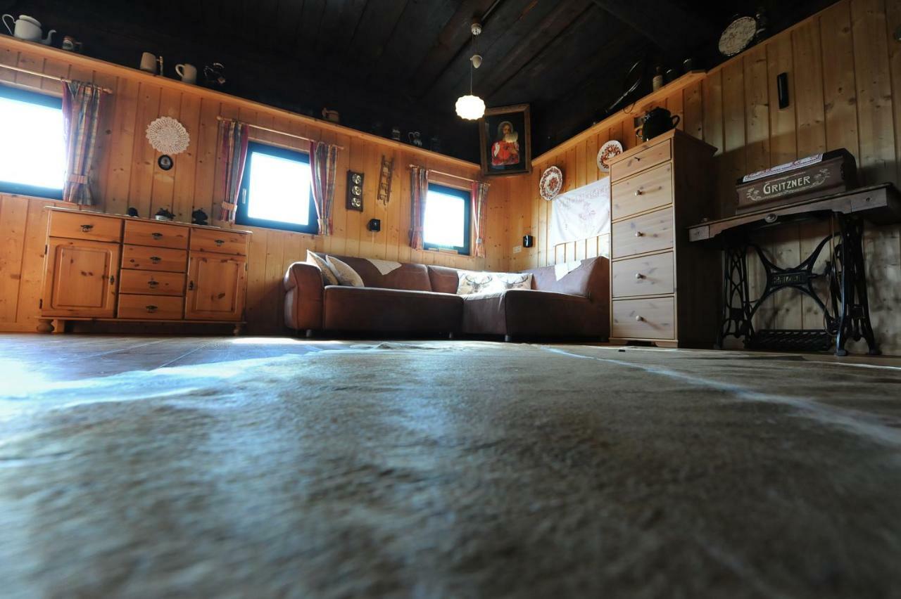 Gluehwuermchenhuette Villa Ratten Dış mekan fotoğraf